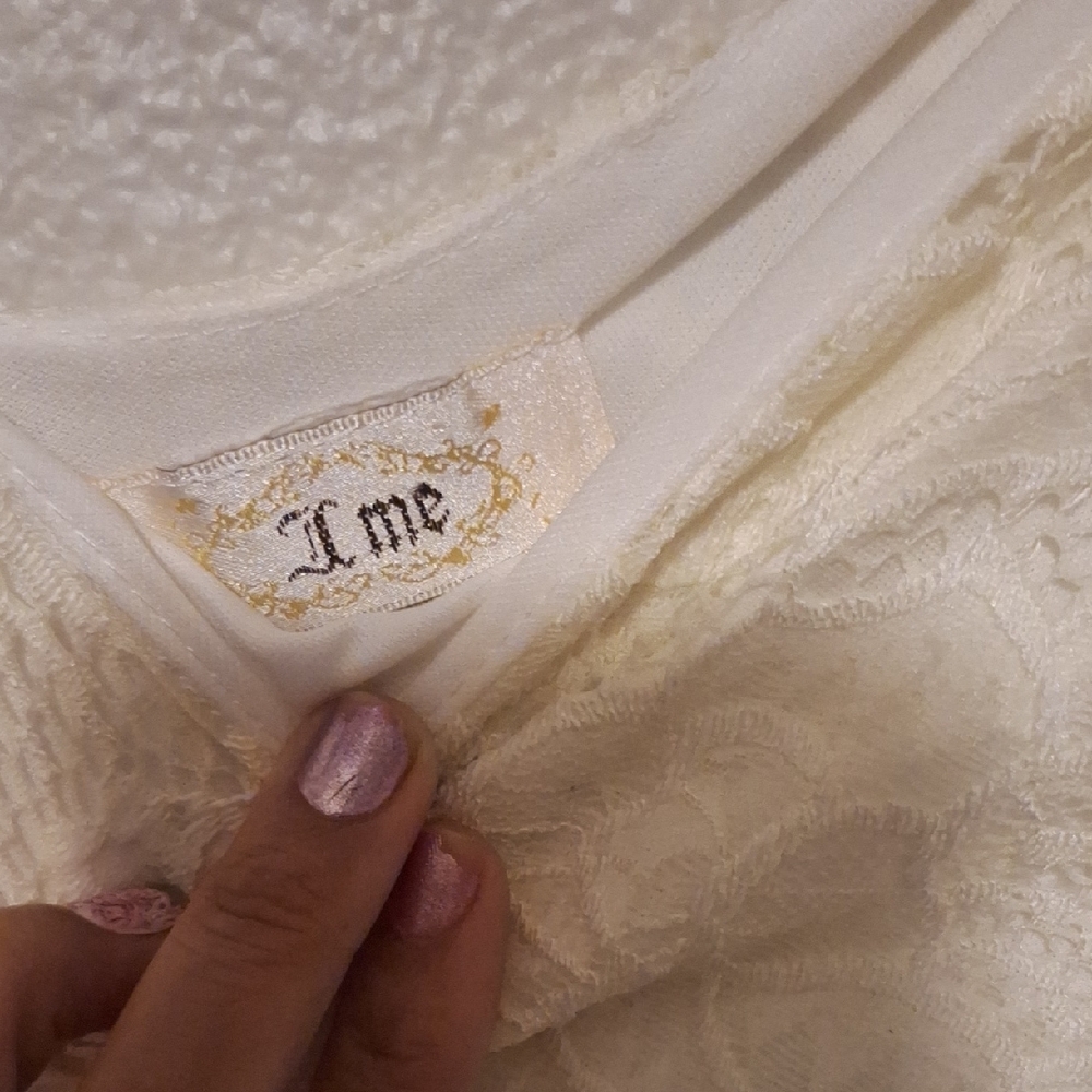 Women's Lace Sleepwear - Cream
